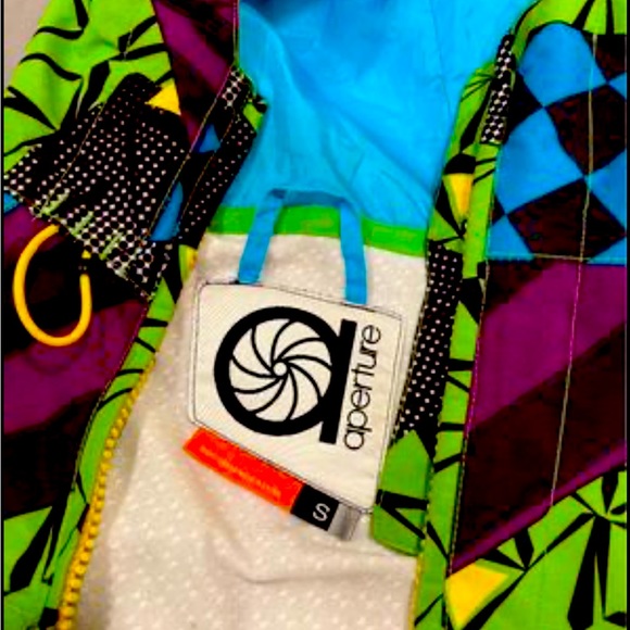 Aperture Womens Small Snowboarding Jacket - Picture 2 of 2